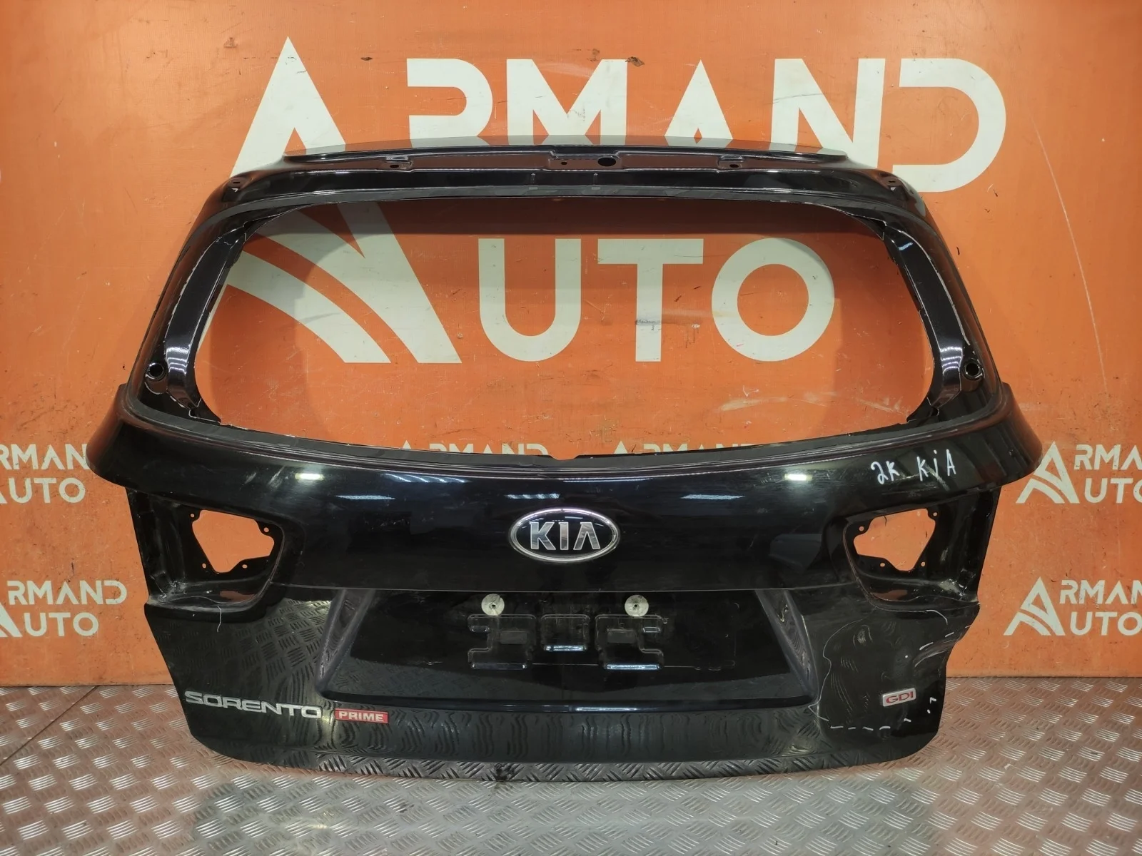 Дверь багажника Kia Sorento 2014-2020 3 Prime UM