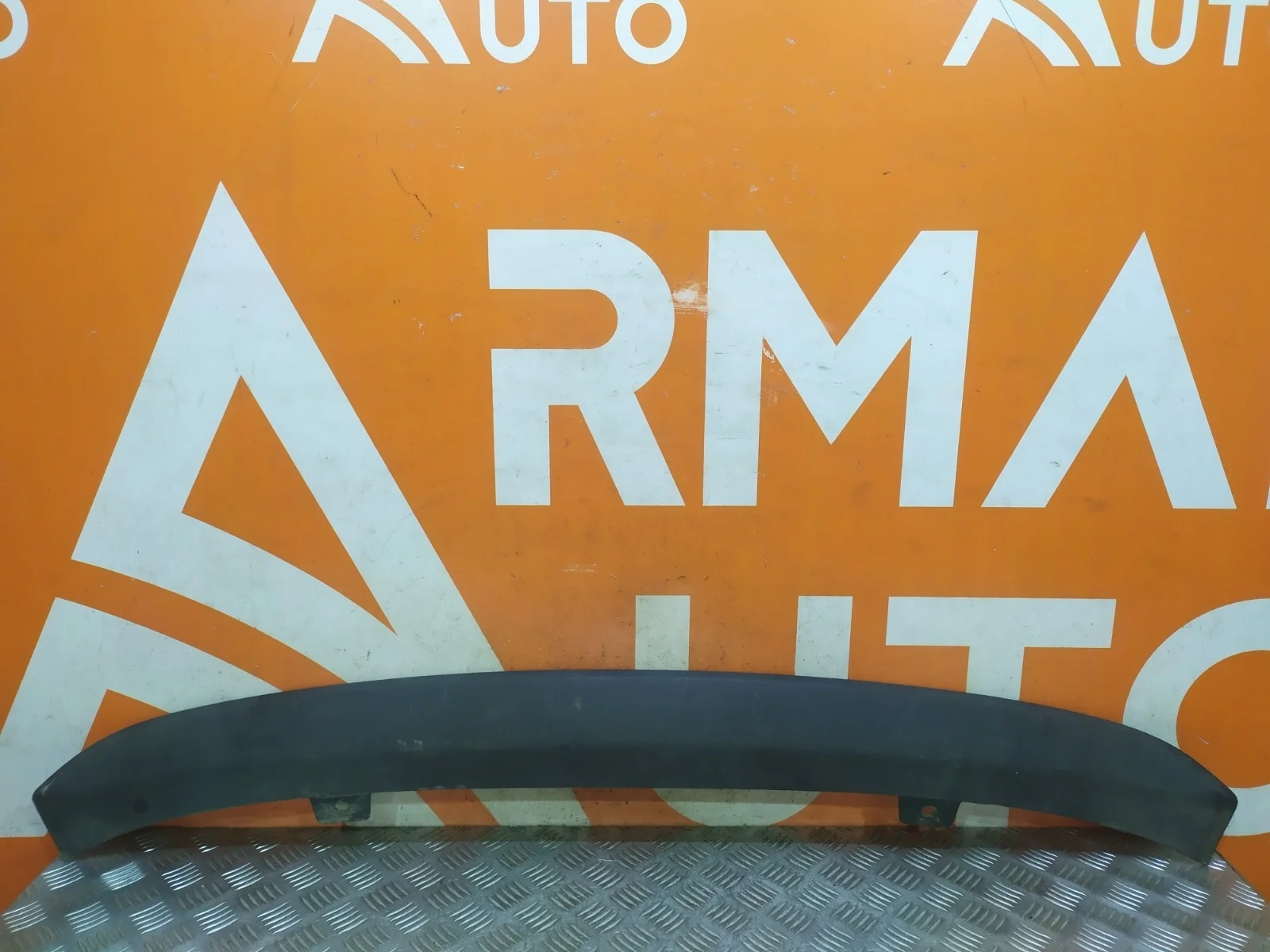 Накладка бампера Hyundai Solaris 2014-2017