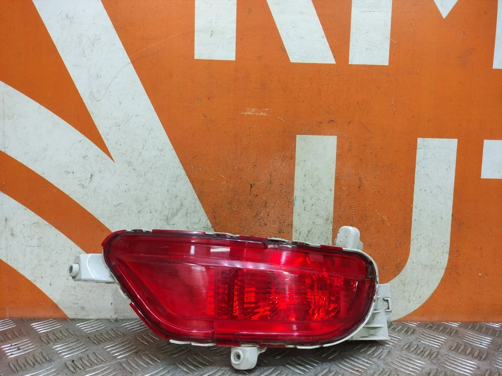 Фонарь противотуманный Mazda CX-5 2017-нв