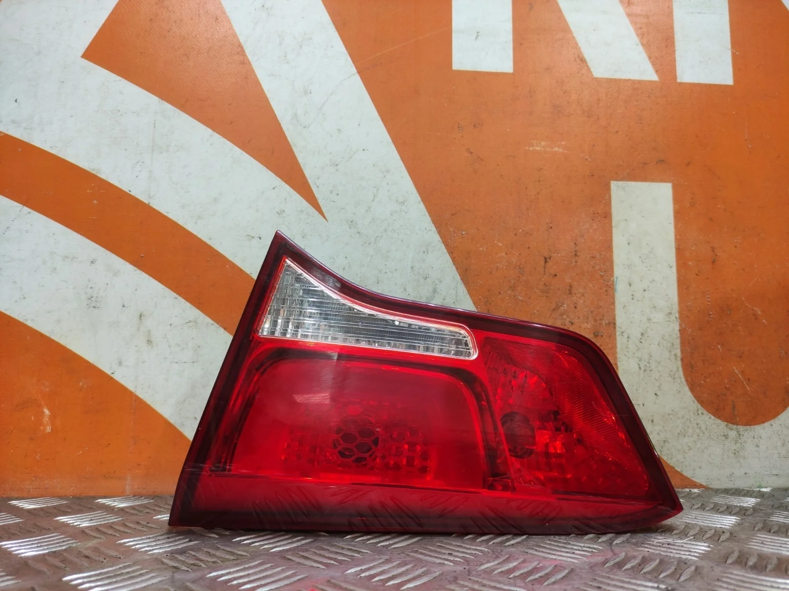 Фонарь внутренний Kia Rio 2015-2017 3 QB