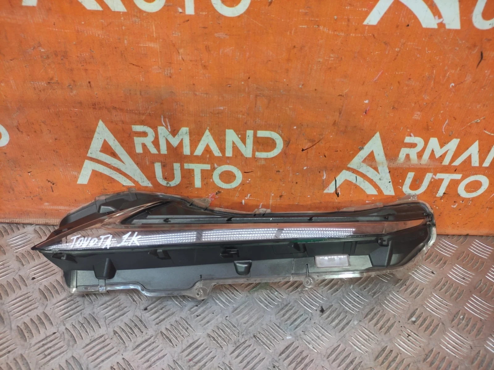 Стекло дхо Lexus NX 2014-2021