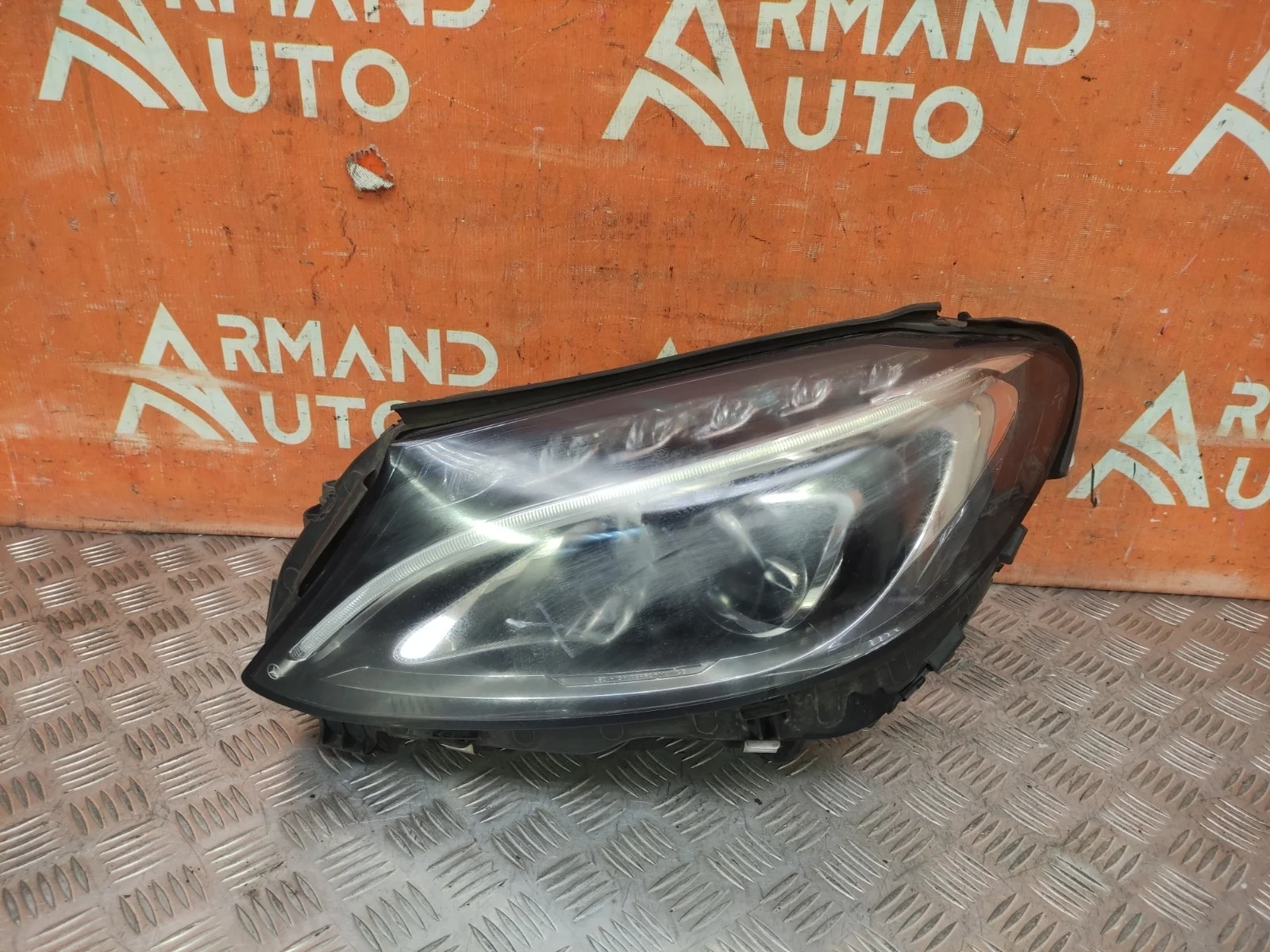 Фара Mercedes -Class 2014-2018 W205