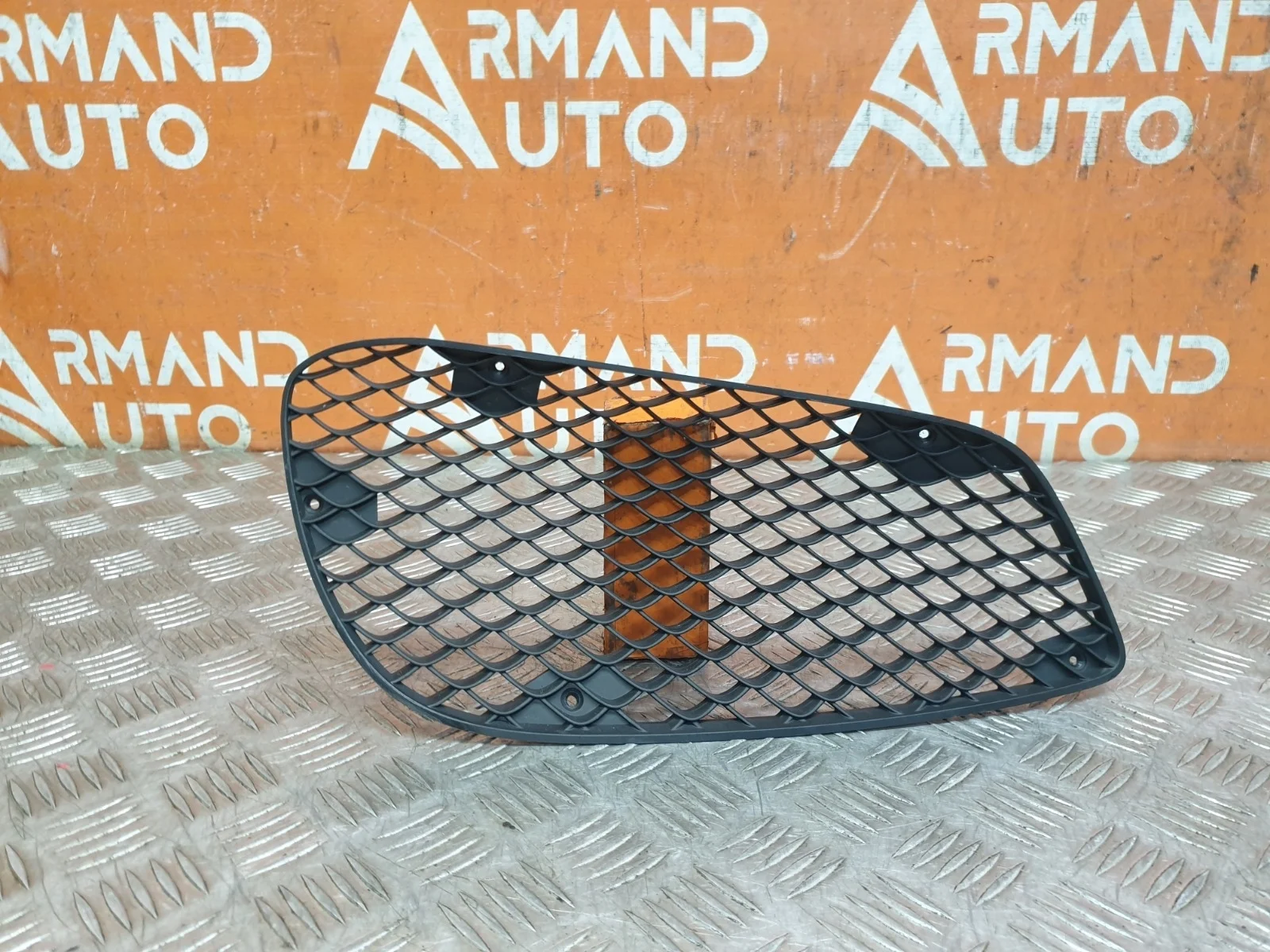 Решетка бампера Mercedes -Class 2013-2016 W212, S212