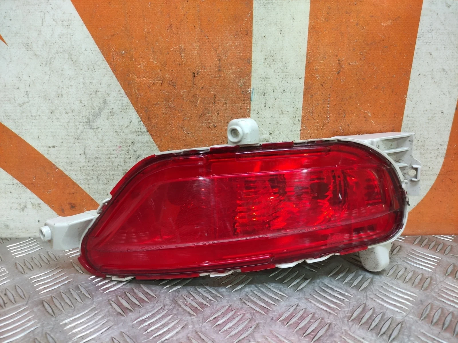 Фонарь противотуманный Mazda CX-5 2017-нв