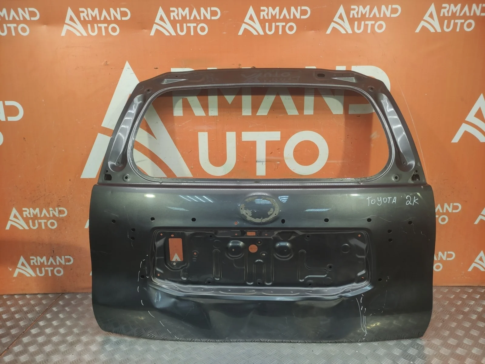 Дверь багажника Toyota Land Cruiser Prado 2013-2017 150