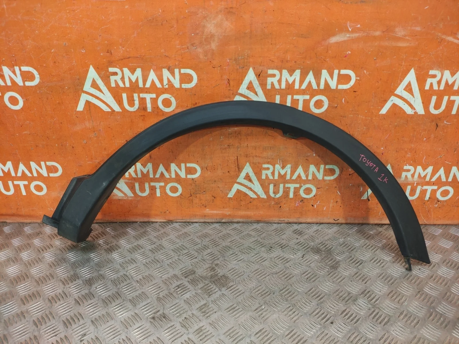 Расширитель крыла Toyota RAV4 2012-2015 CA40