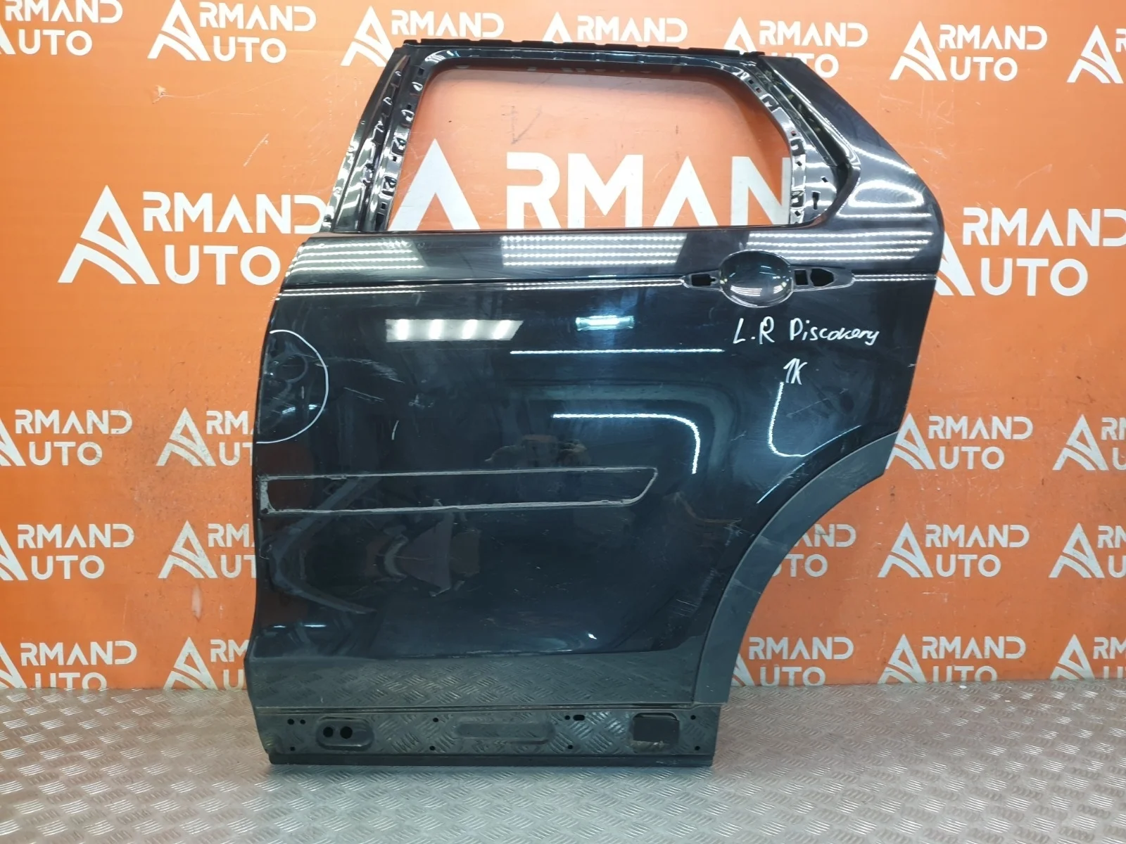 Дверь Land rover Discovery Sport 2014-нв L550