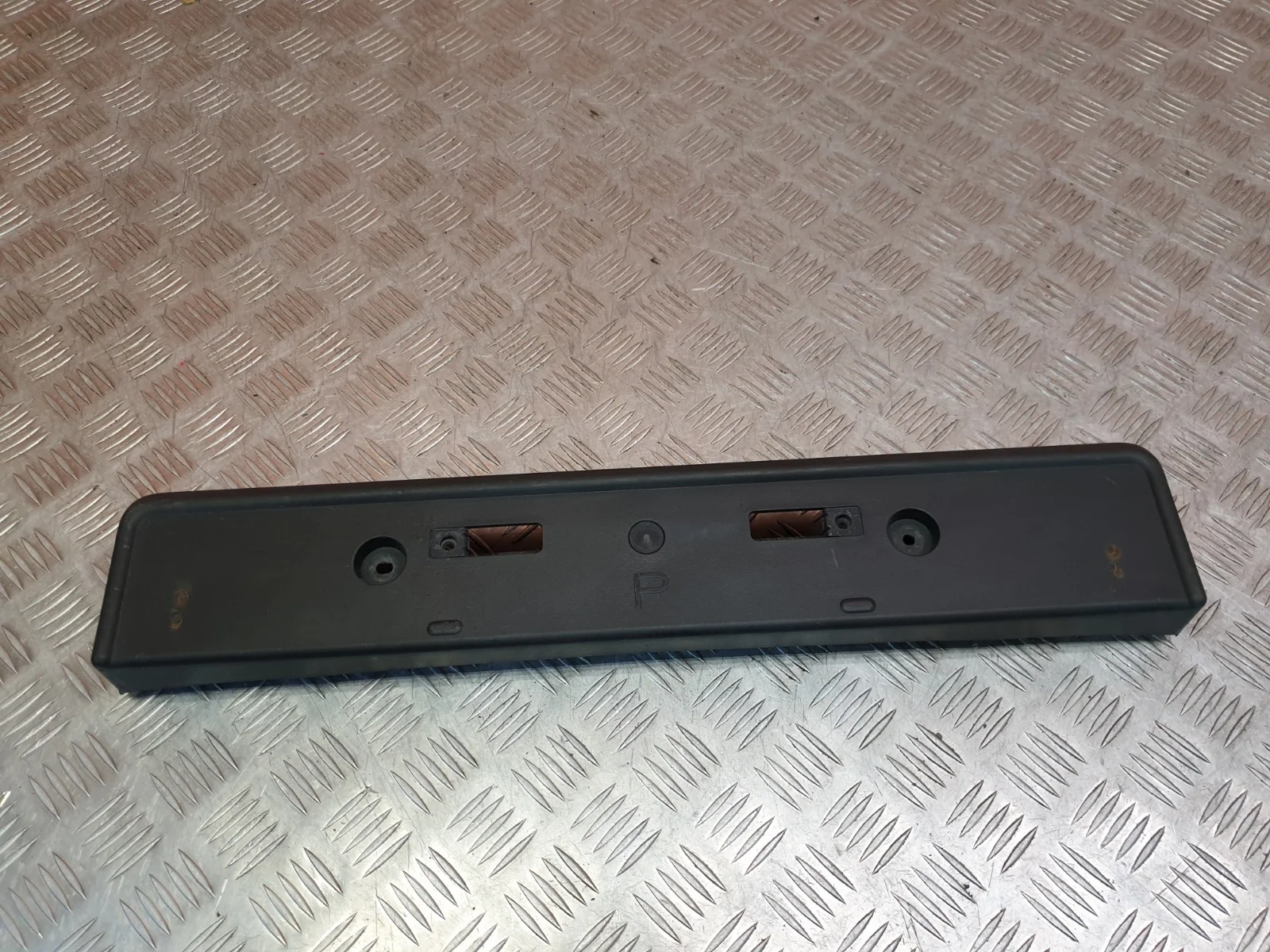 Площадка под гос номер Toyota Land Cruiser prado 2013-нв 150