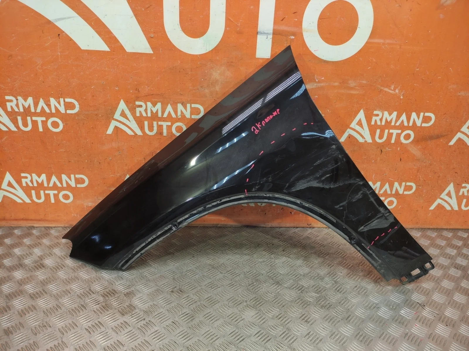 Крыло Mercedes GLE-Class Coupe 2015-2019 C292