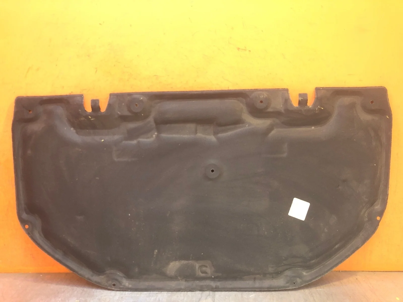 Шумоизоляция капота Toyota Camry 2017-нв 8 XV70