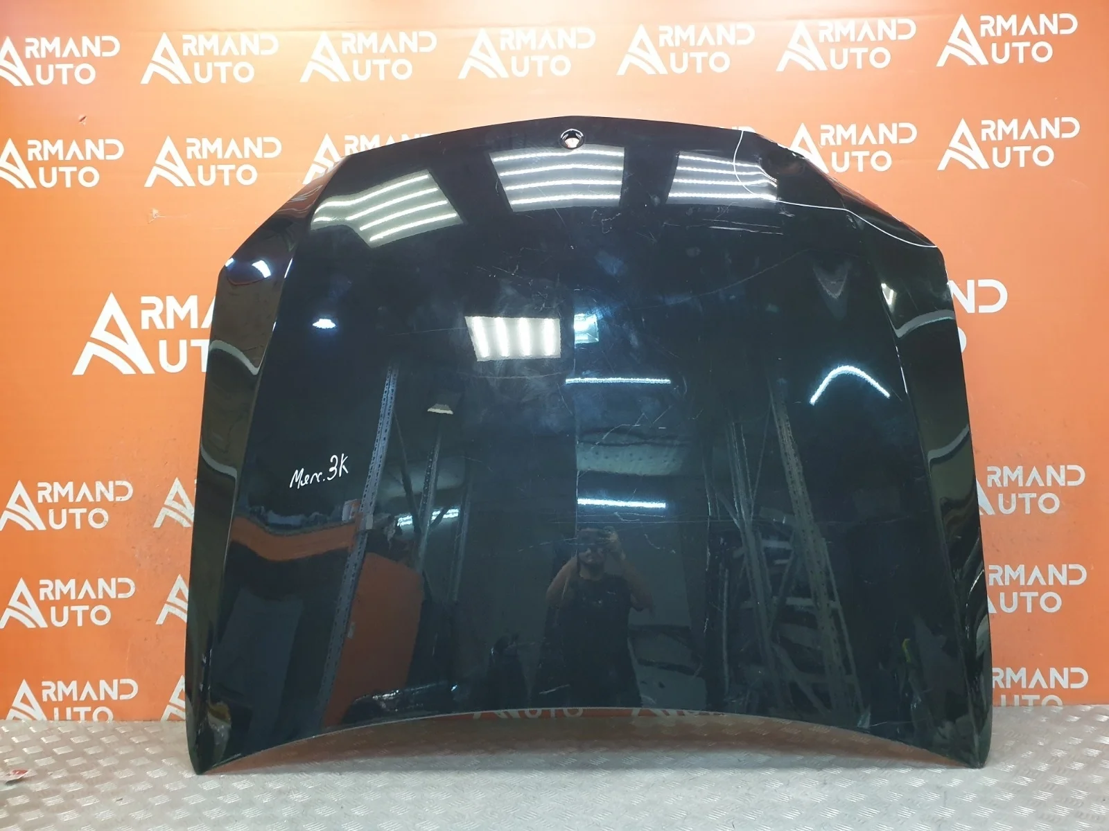 Капот Mercedes -Class 2014-2021 W205