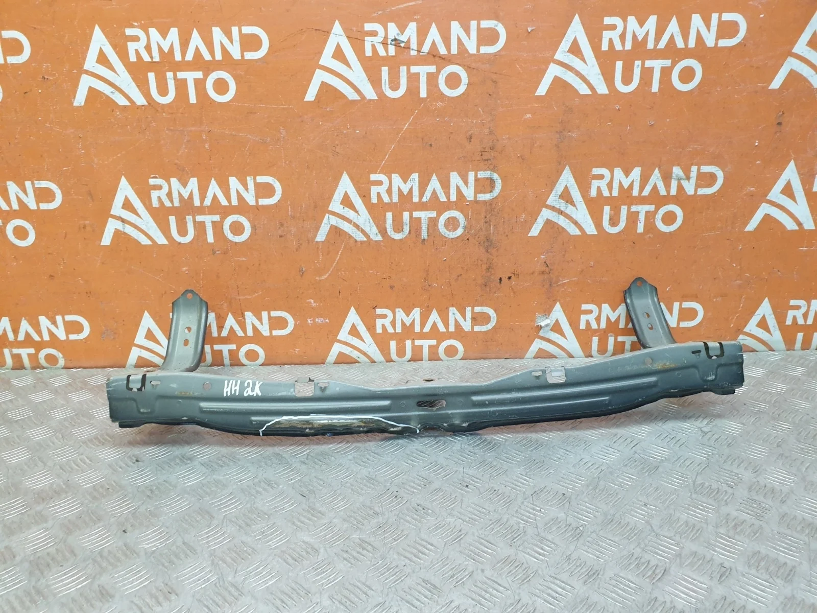 Усилитель бампера Mitsubishi Pajero Sport 2015-2021 3