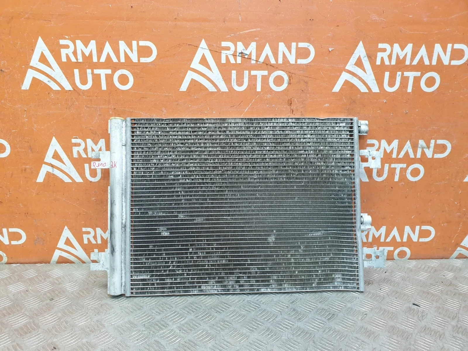 Радиатор кондиционера Renault Duster 2010-2015