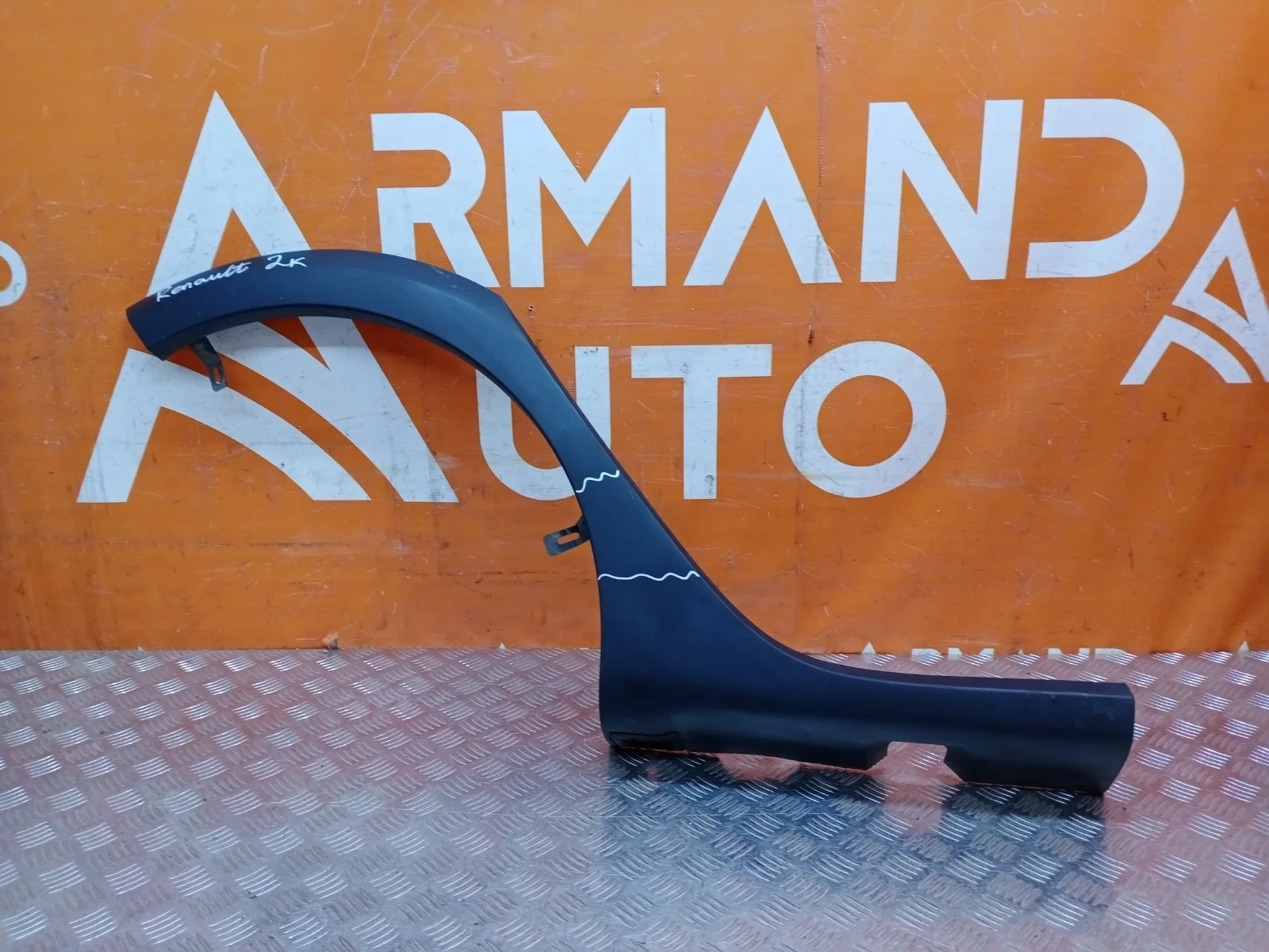 Расширитель крыла Renault Sandero 2013-2022