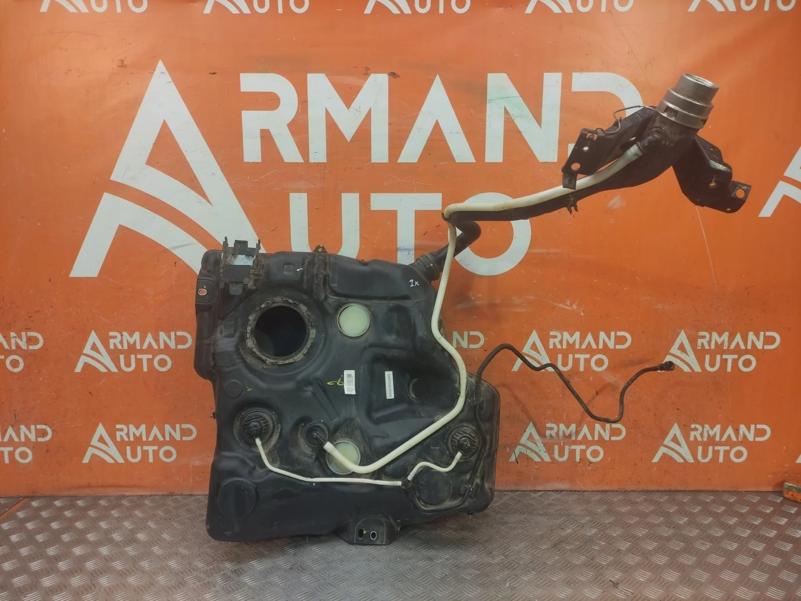 Топливный бак Audi A3 2016-2020 8V