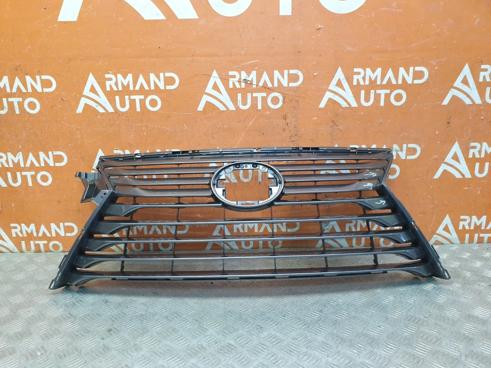 Решетка радиатора Lexus RX 2015-2019 4