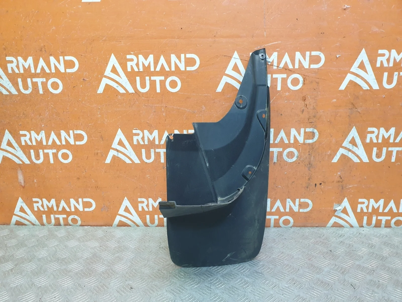 Брызговик Toyota Land Cruiser Prado 2009-нв 150