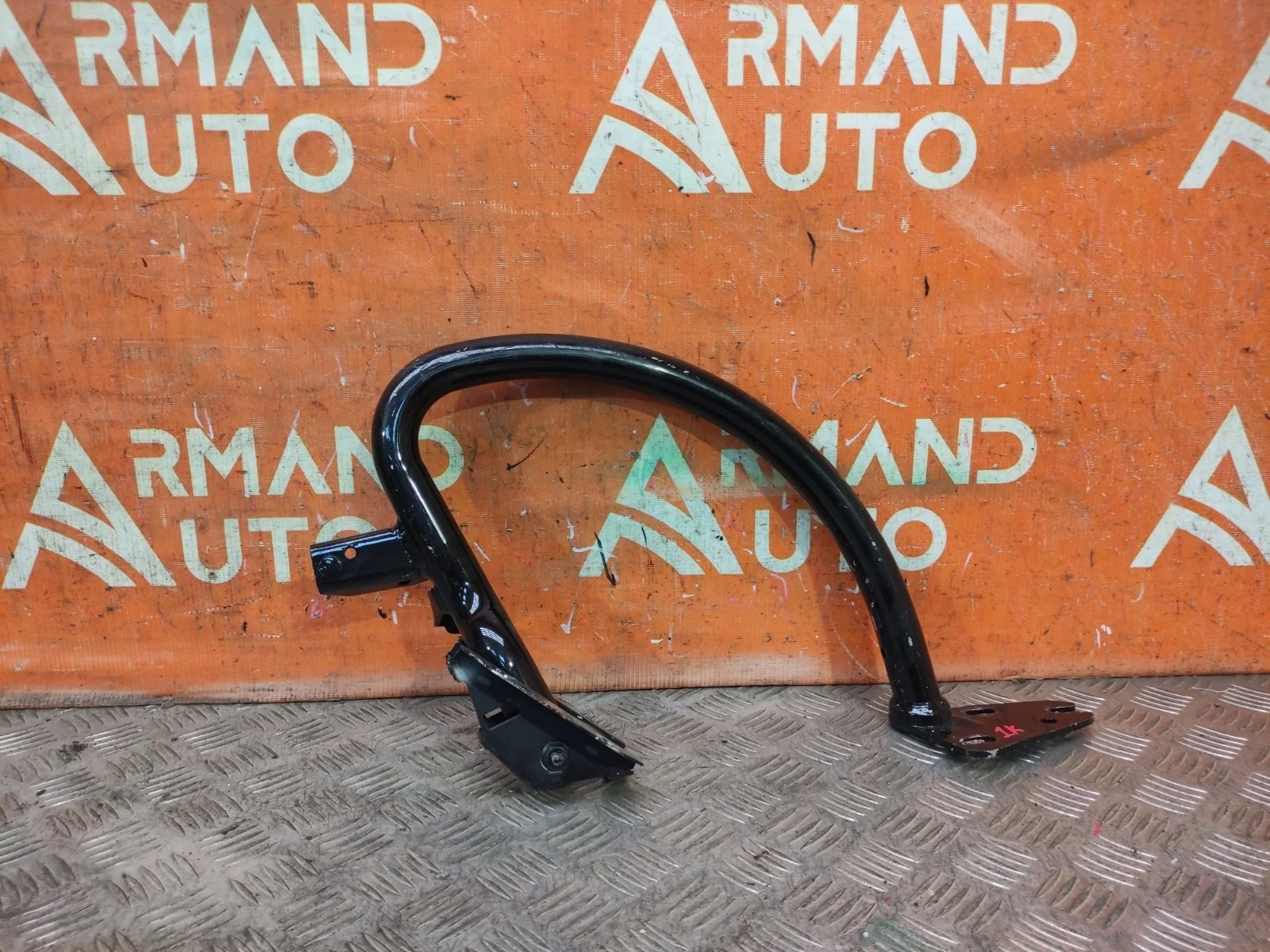 Петля крышки багажника Audi A5 2007-2016 8T