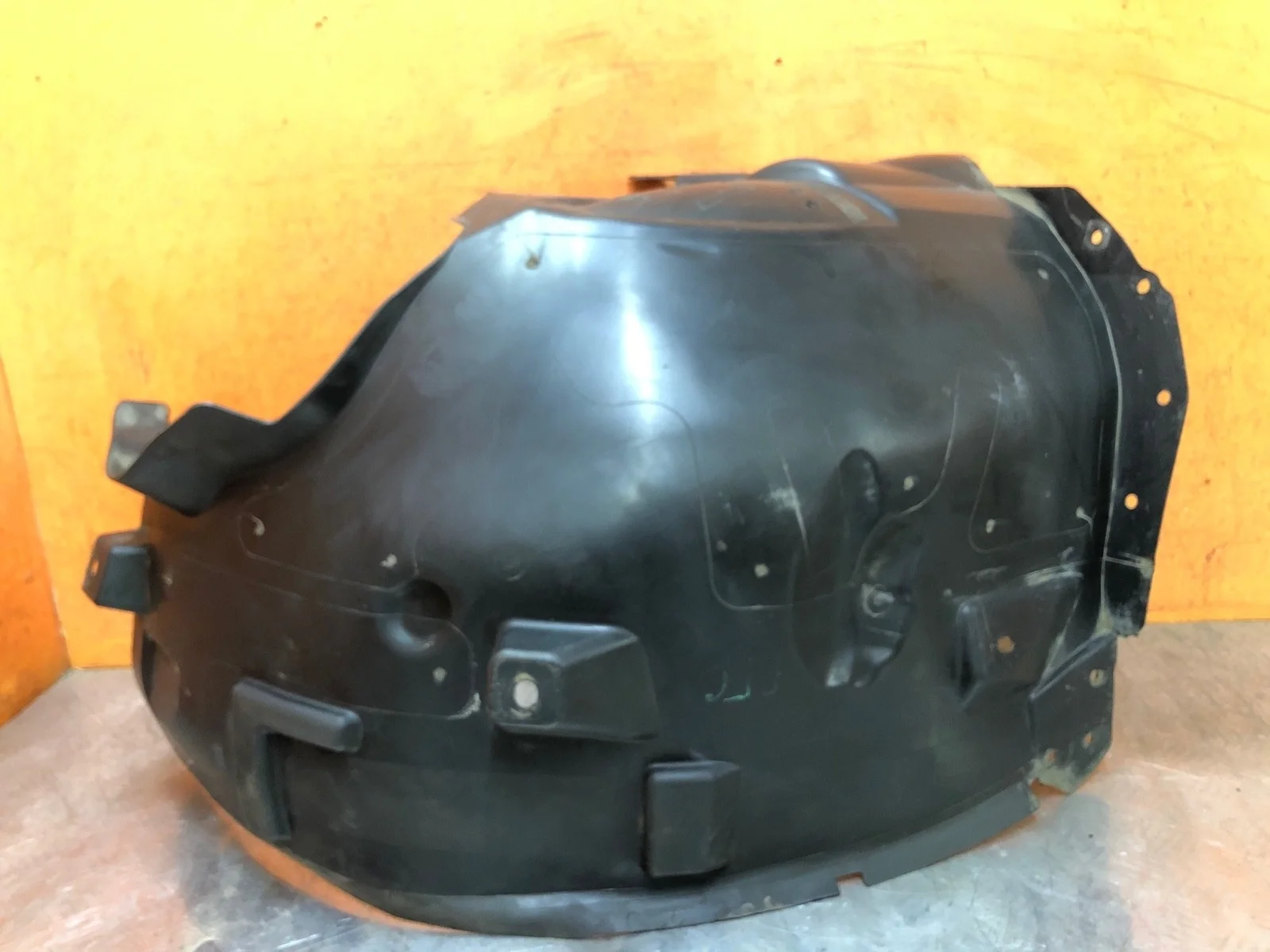 Подкрылок Mercedes GLE-Class Coupe 2015-2019 C292