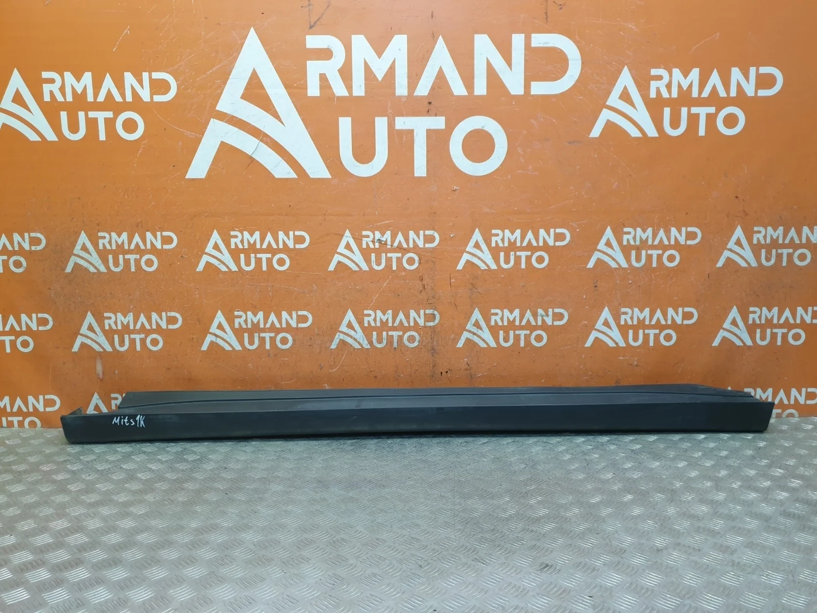 Накладка порога Mitsubishi Outlander 2012-нв 3