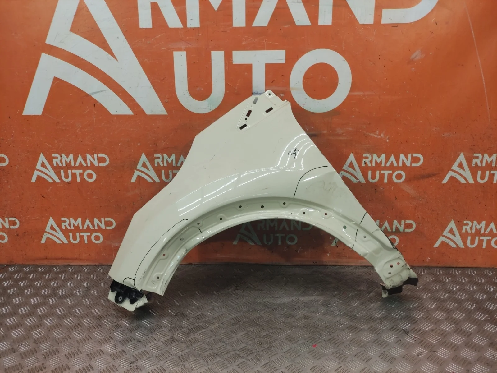 Крыло Renault Kaptur 2016-нв