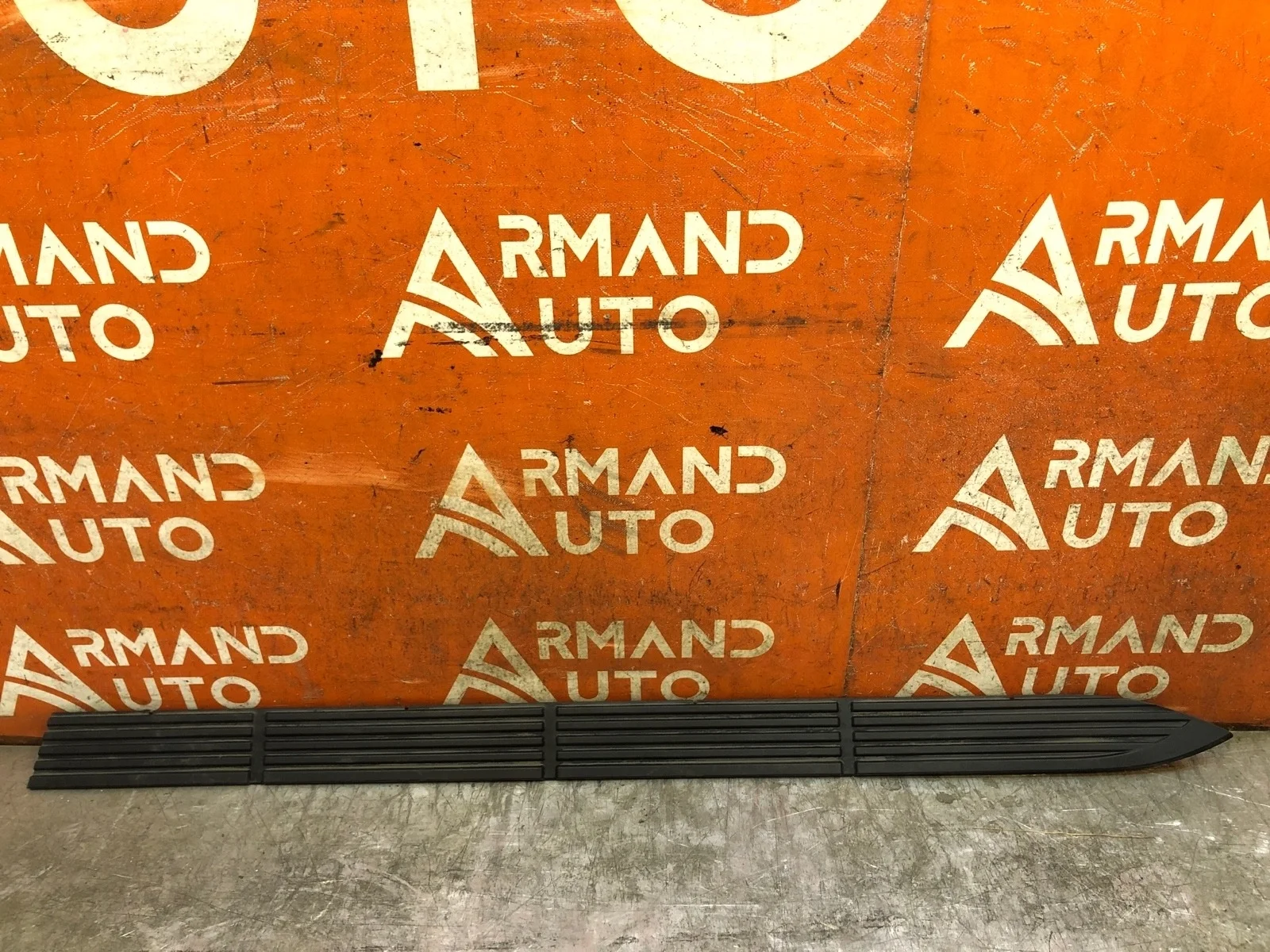 Накладка подножки Toyota Land Cruiser 2012-2021 200