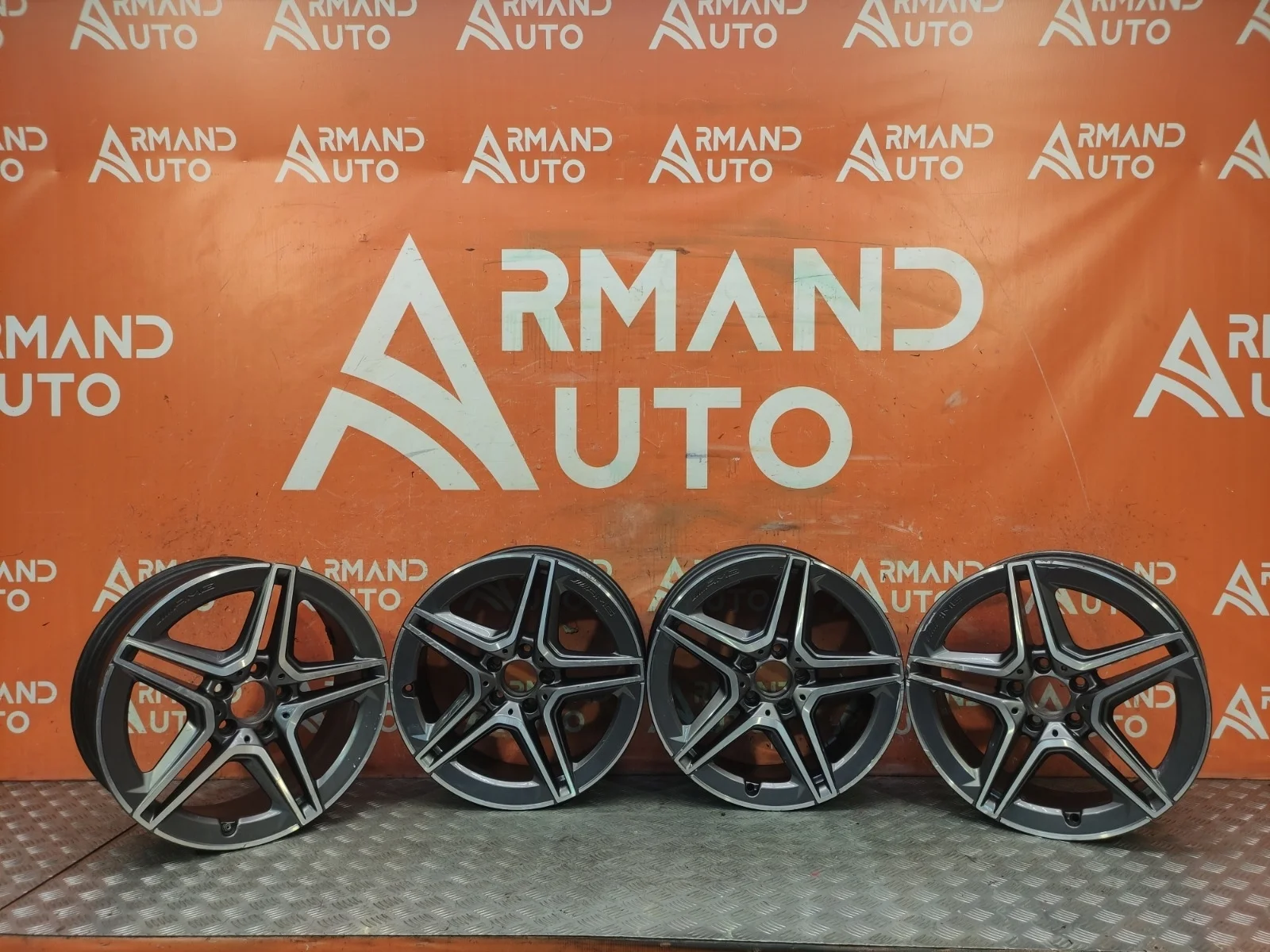 Комплект дисков колесных r18 Mercedes A-Class W177