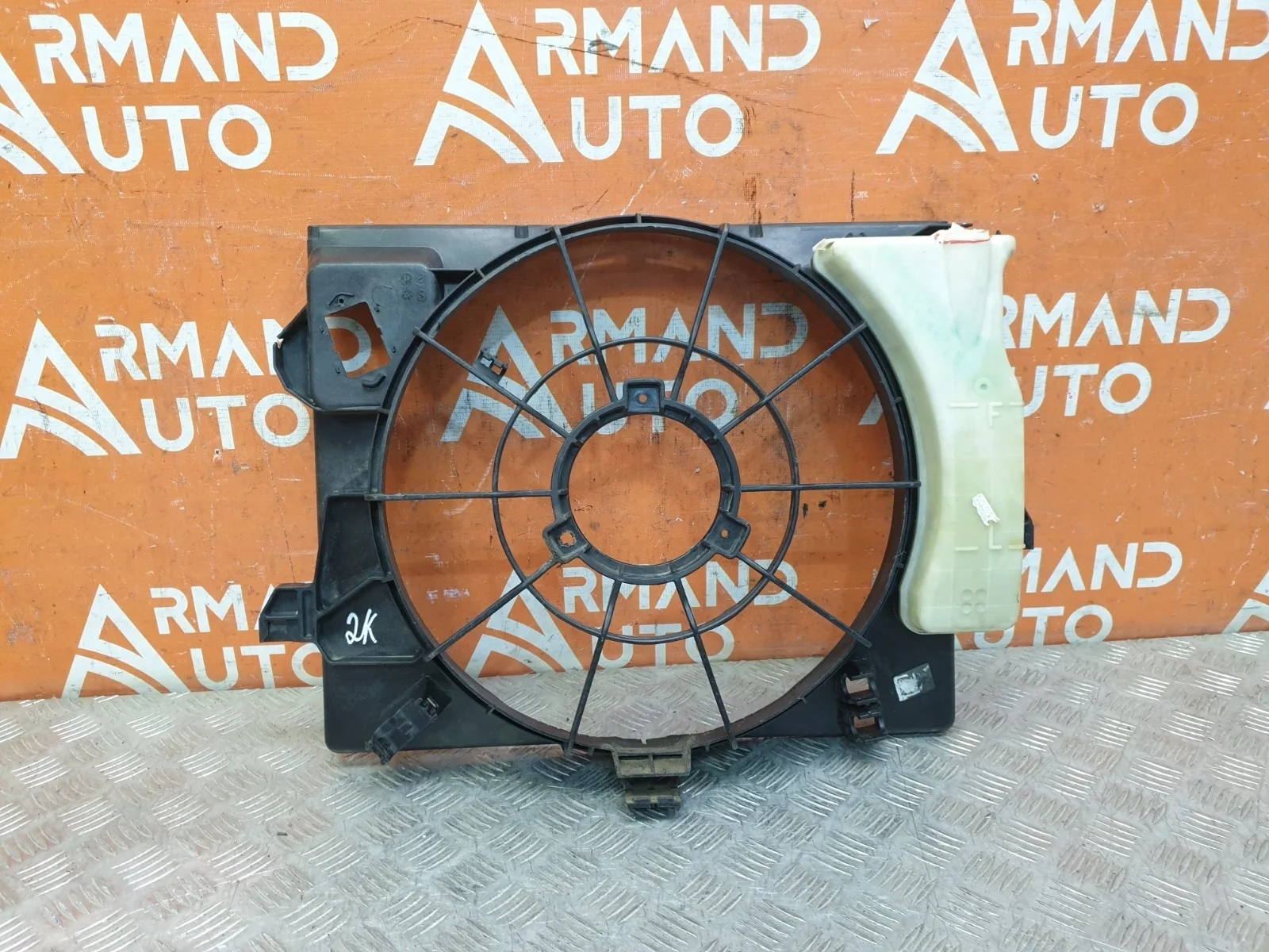 Диффузор вентилятора Hyundai Solaris 2010-2017