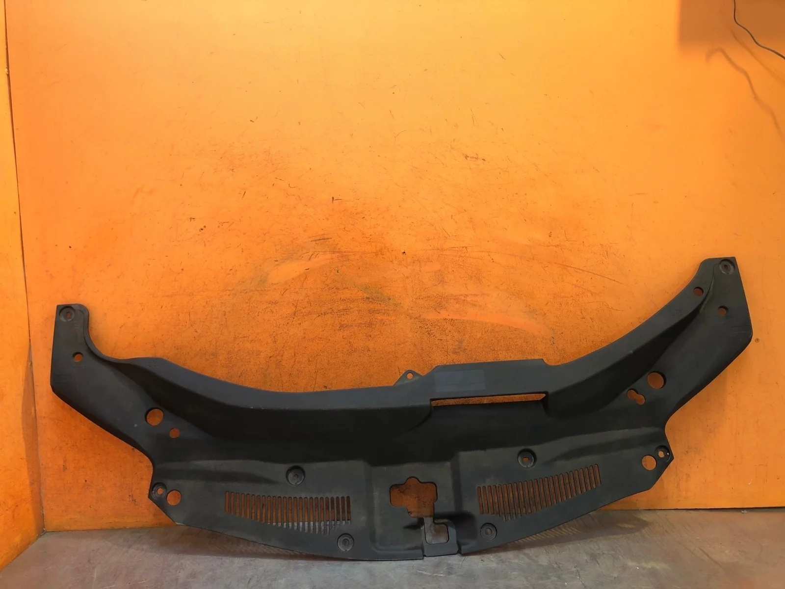 Кожух замка капота Lexus RX 2015-нв 4