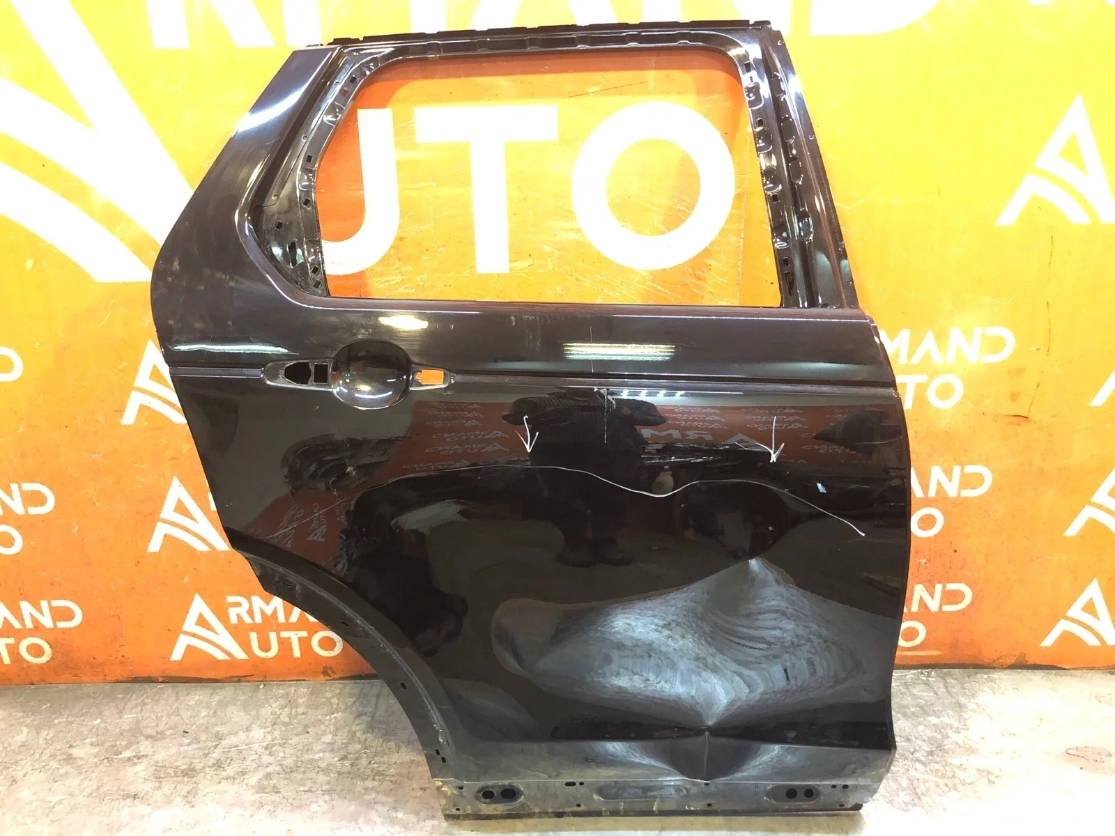 Дверь Land Rover Discovery Sport 2014-нв L550