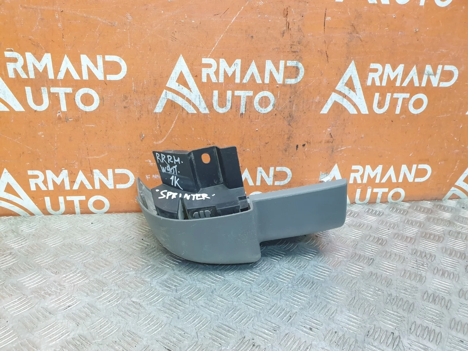 Бампер Mercedes Sprinter 2000-2006 Br.901-905