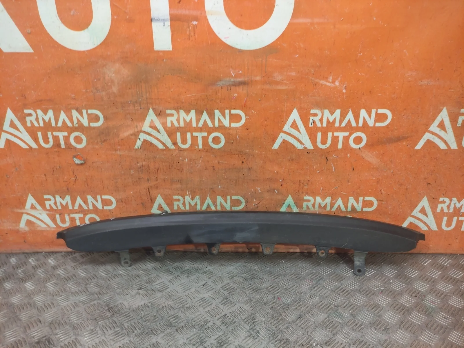 Накладка бампера Toyota Camry 2014-2017 XV50