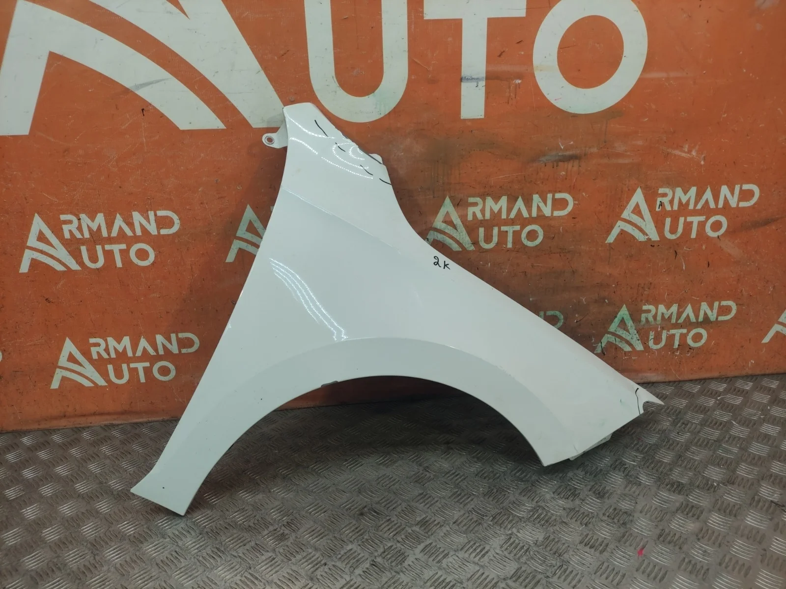 Крыло Skoda Rapid 2017-2020