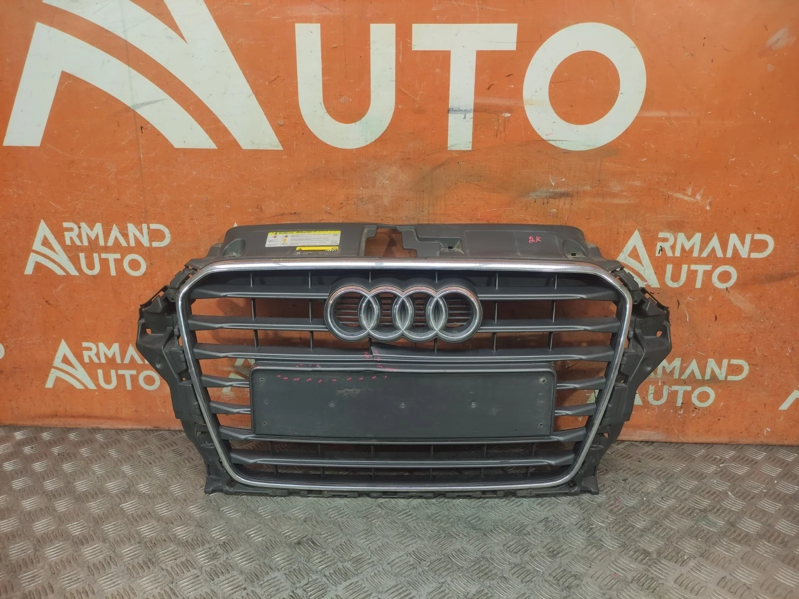 Решетка радиатора Audi A3 2012-2016 8V