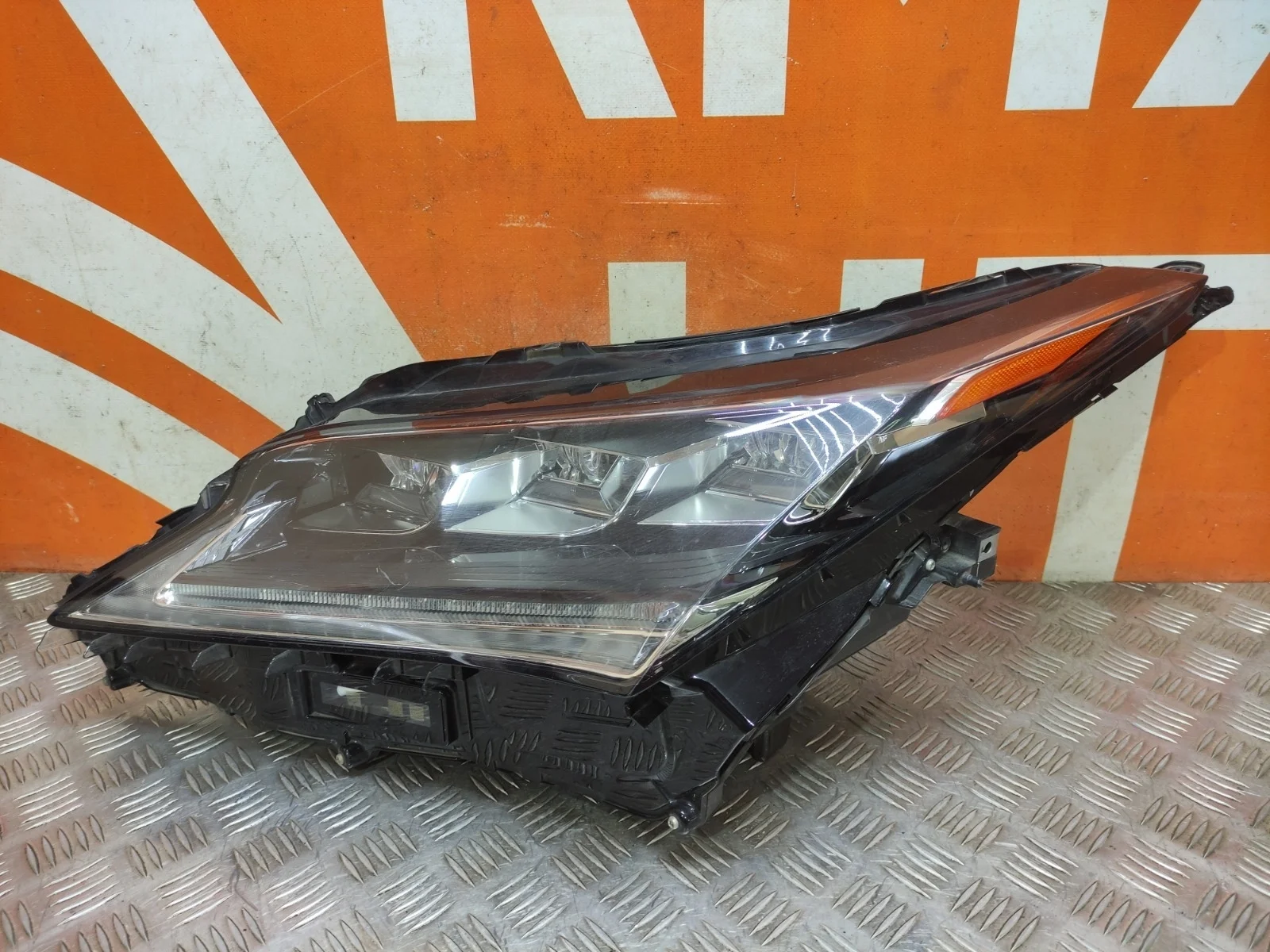 Фара Lexus RX 2015-2019 4
