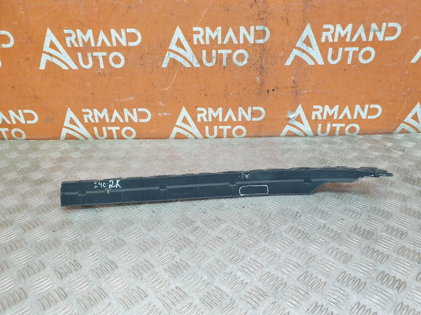 Кронштейн накладки порога Hyundai I40 2011-2019 DF