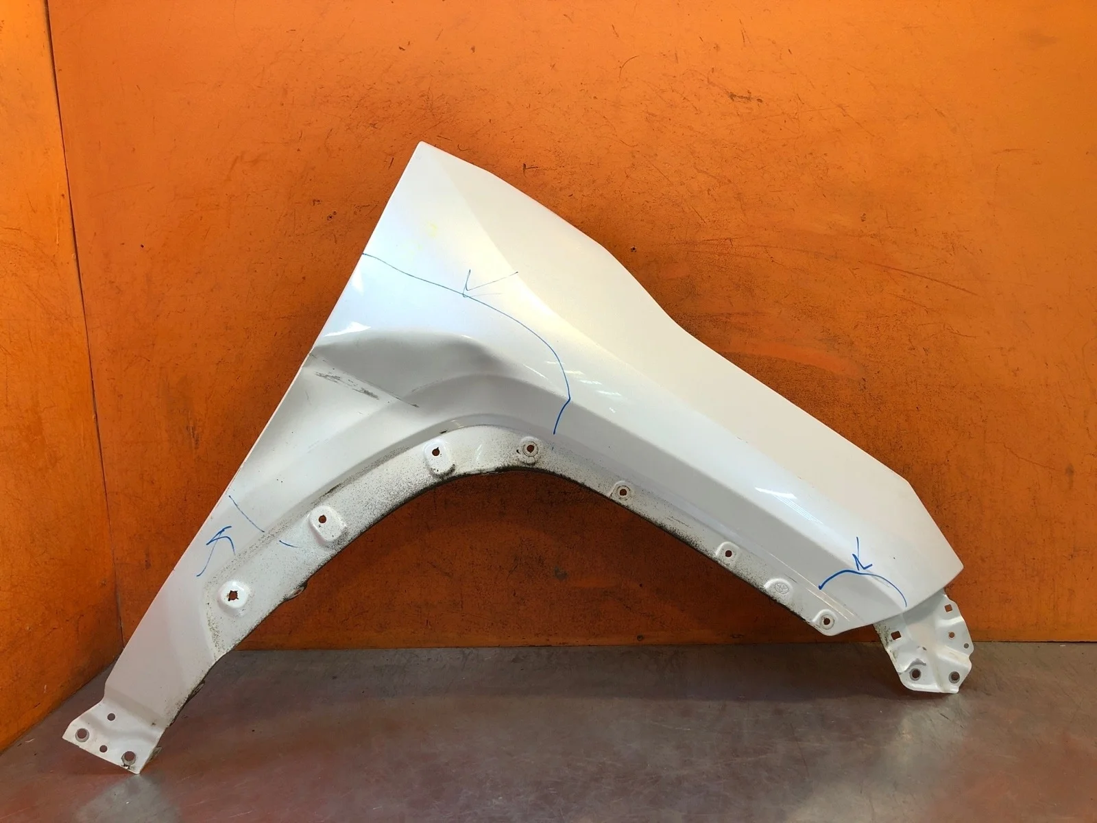 Крыло Toyota RAV4 2018-нв 5 XA50