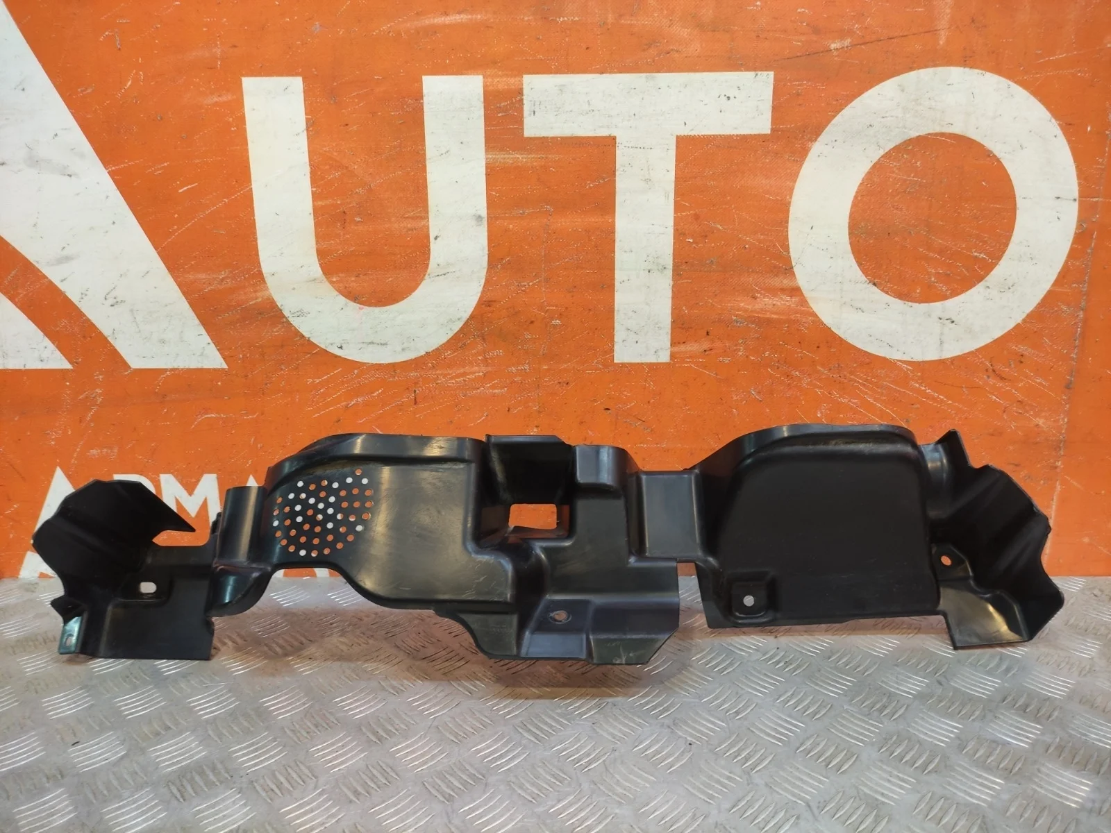 Пыльник замка капота Mitsubishi ASX 2010-2013 GA0