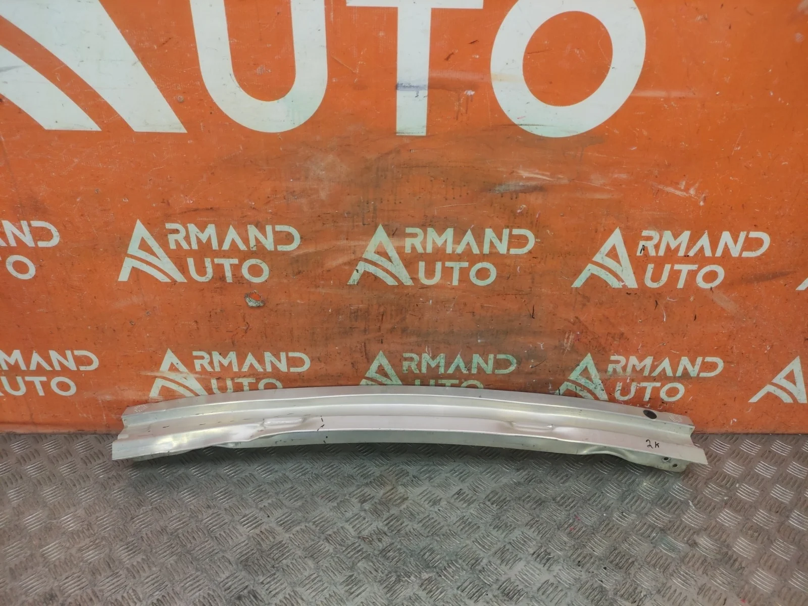 Усилитель бампера Audi Q5 2008-2017 8R