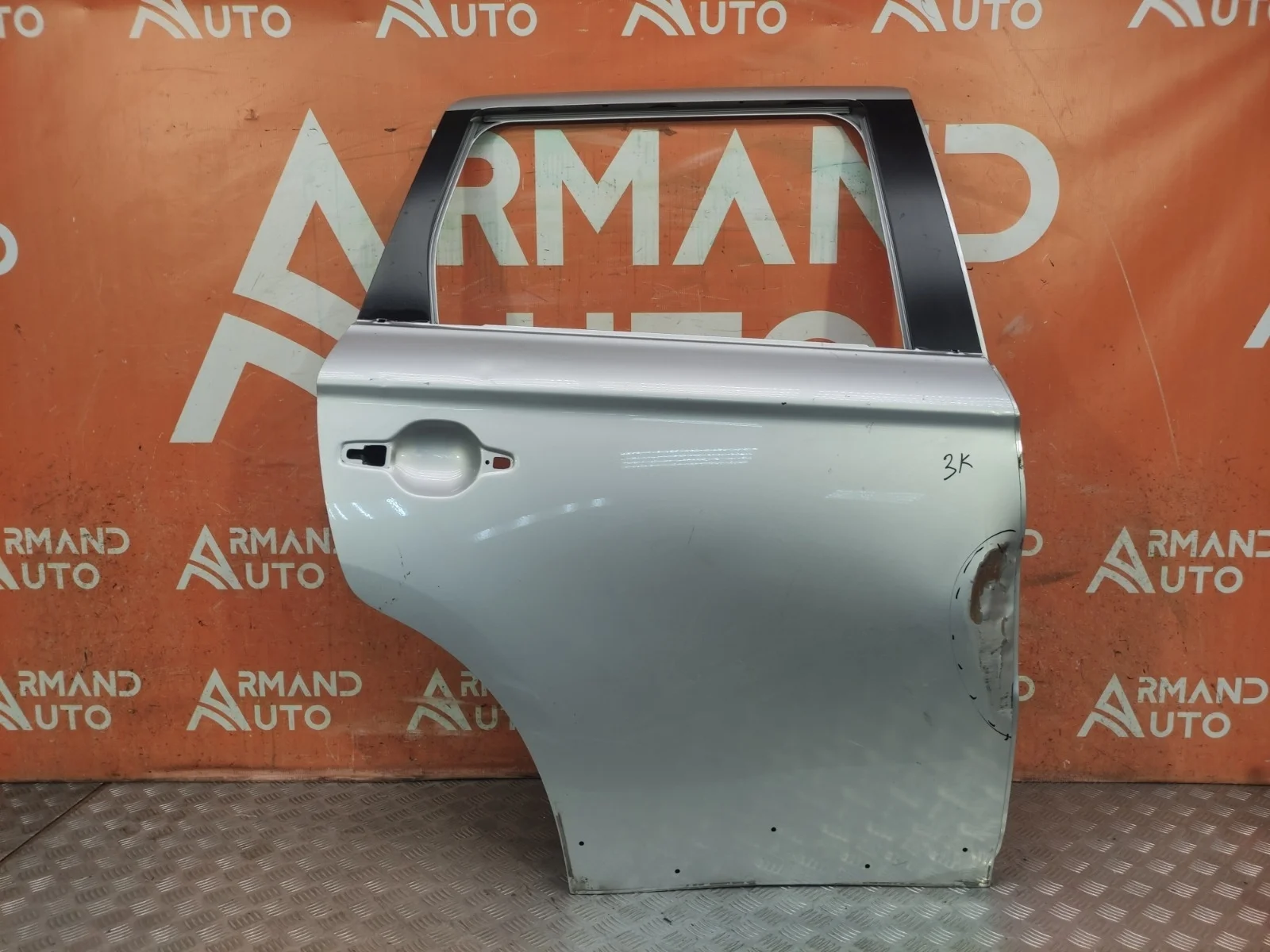 Дверь Mitsubishi Outlander 2015-нв 3