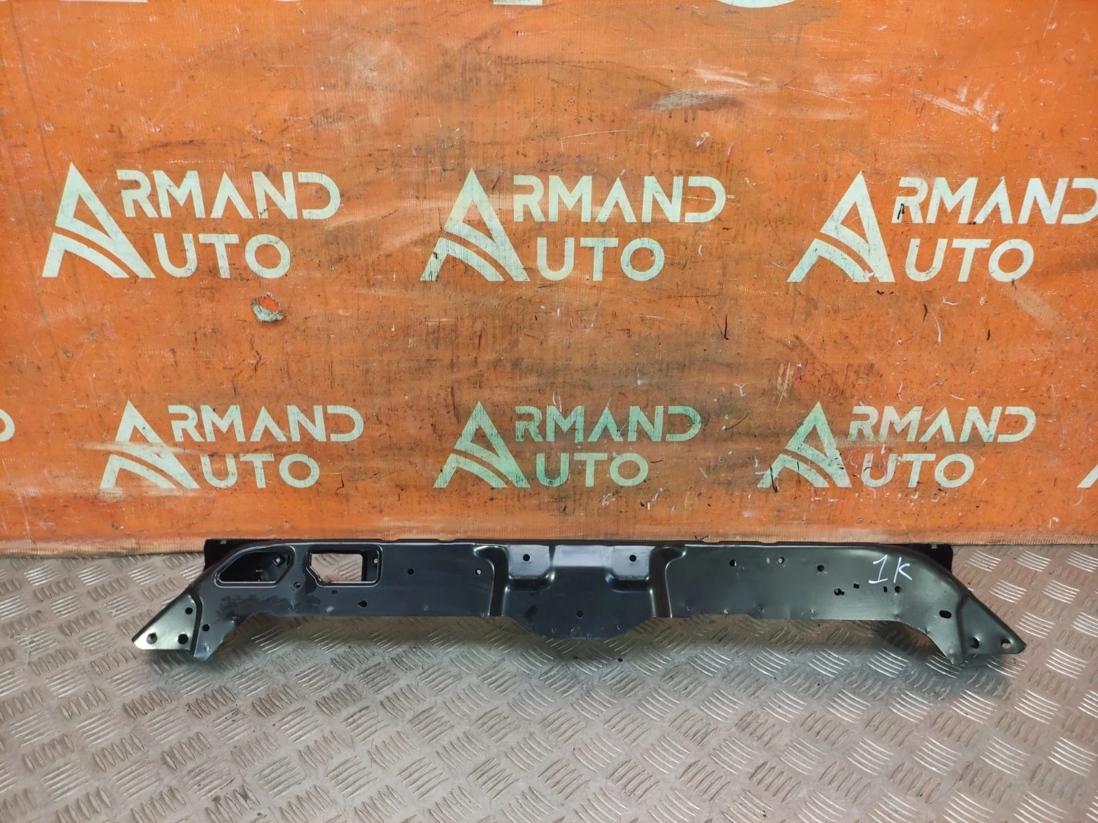 Панель передняя (суппорт радиатора) верхняя Kia Soul 2013-2019 PS