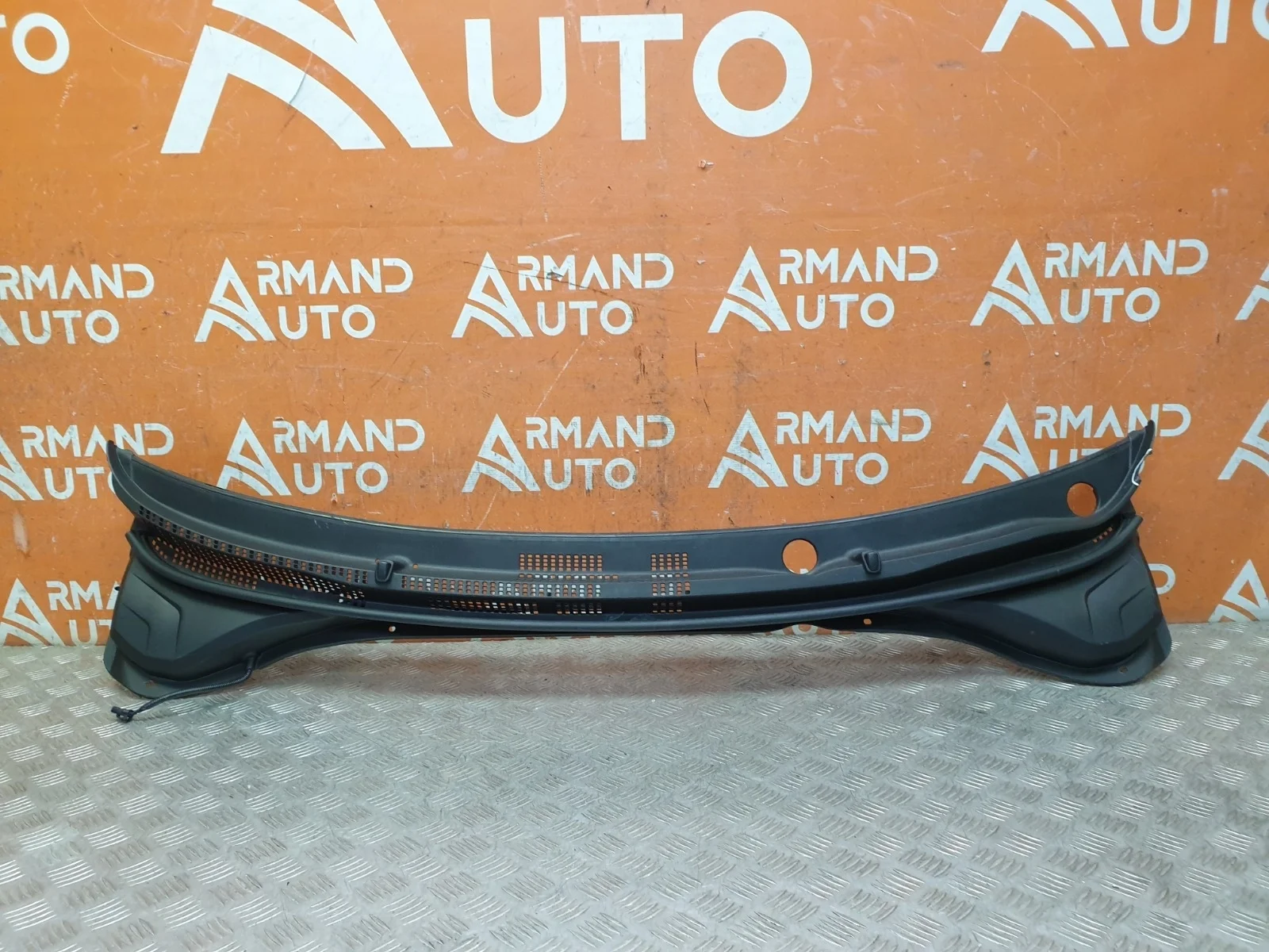 Жабо Hyundai Solaris 2017-нв