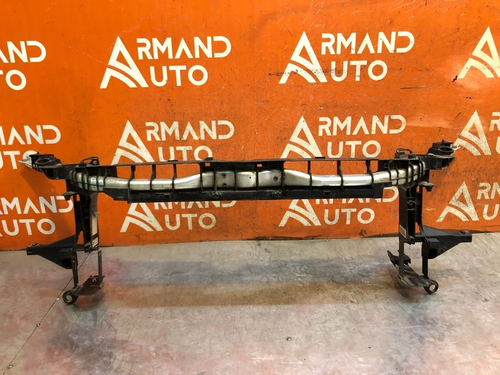 Панель передняя (суппорт радиатора) Mercedes B-Class 2011-2018 W246