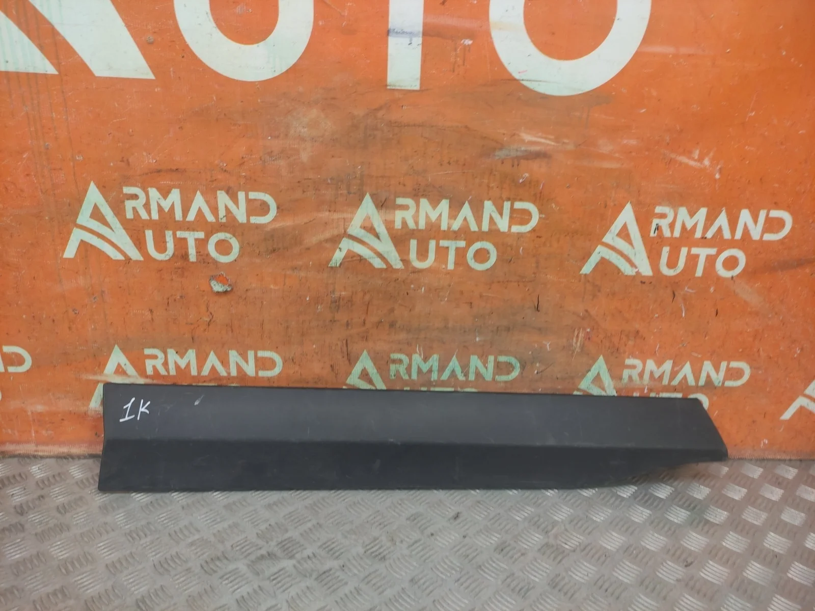 Молдинг двери Toyota RAV4 2018-нв 5 XA50