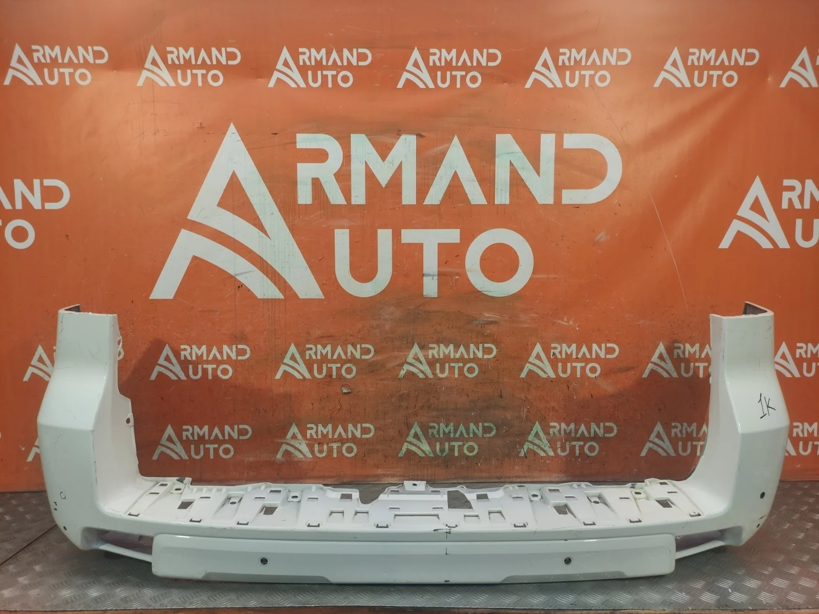 Бампер Toyota Land Cruiser Prado 2017-нв 150