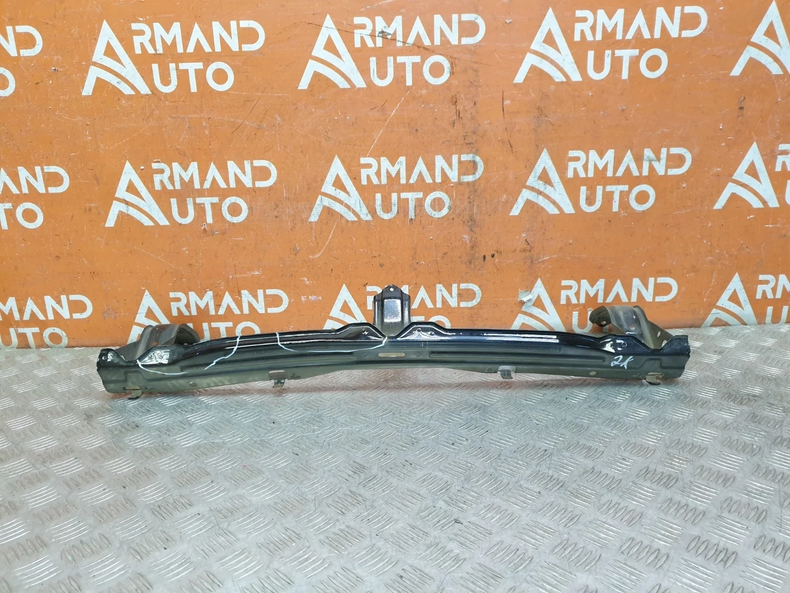 Усилитель бампера Mitsubishi Pajero Sport 2015-2021 3