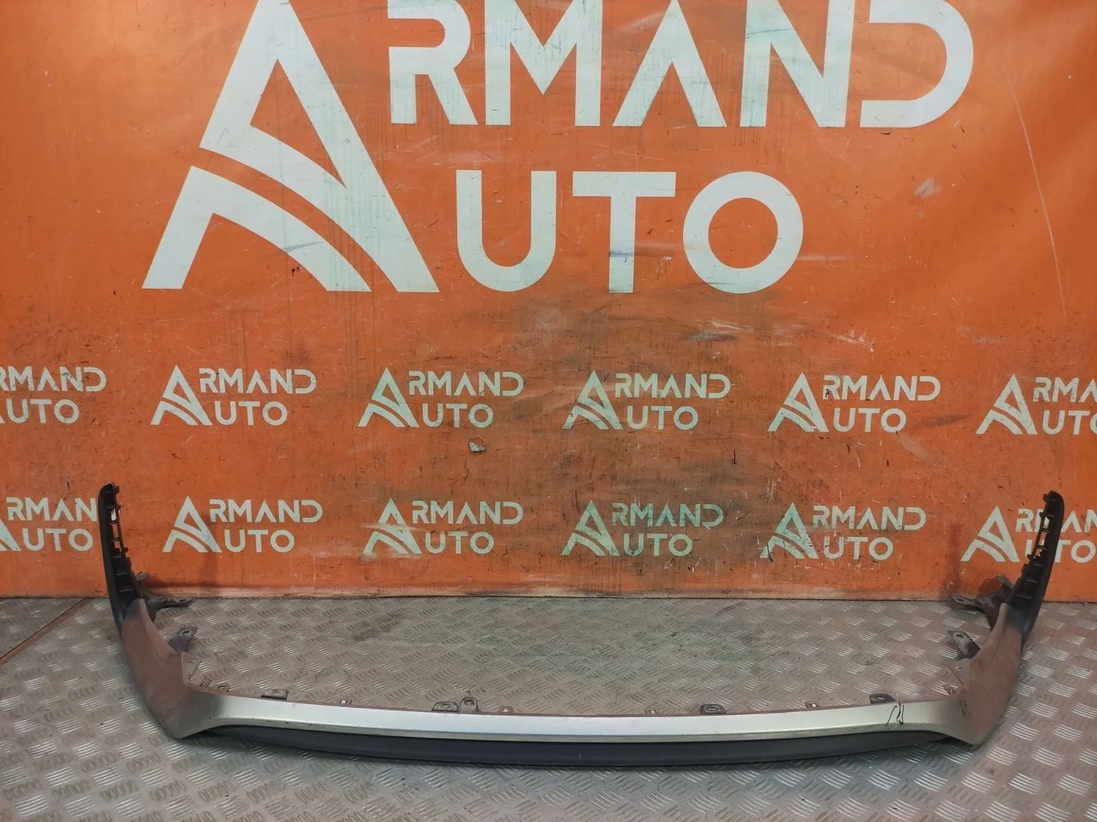 Юбка бампера Lexus NX 2014-2017