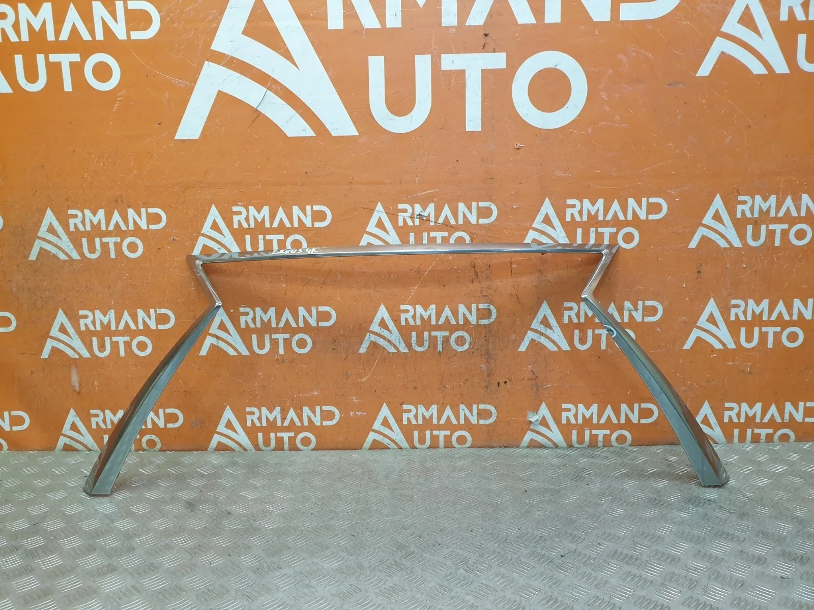 Окантовка решетки радиатора Lexus RX 2015-2019 4