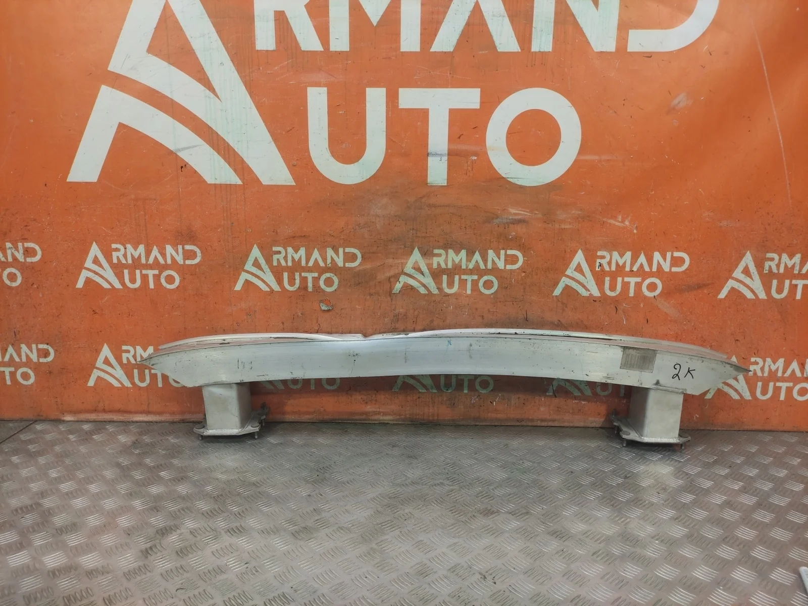 Усилитель бампера Mercedes -Class 2013-2020 W222