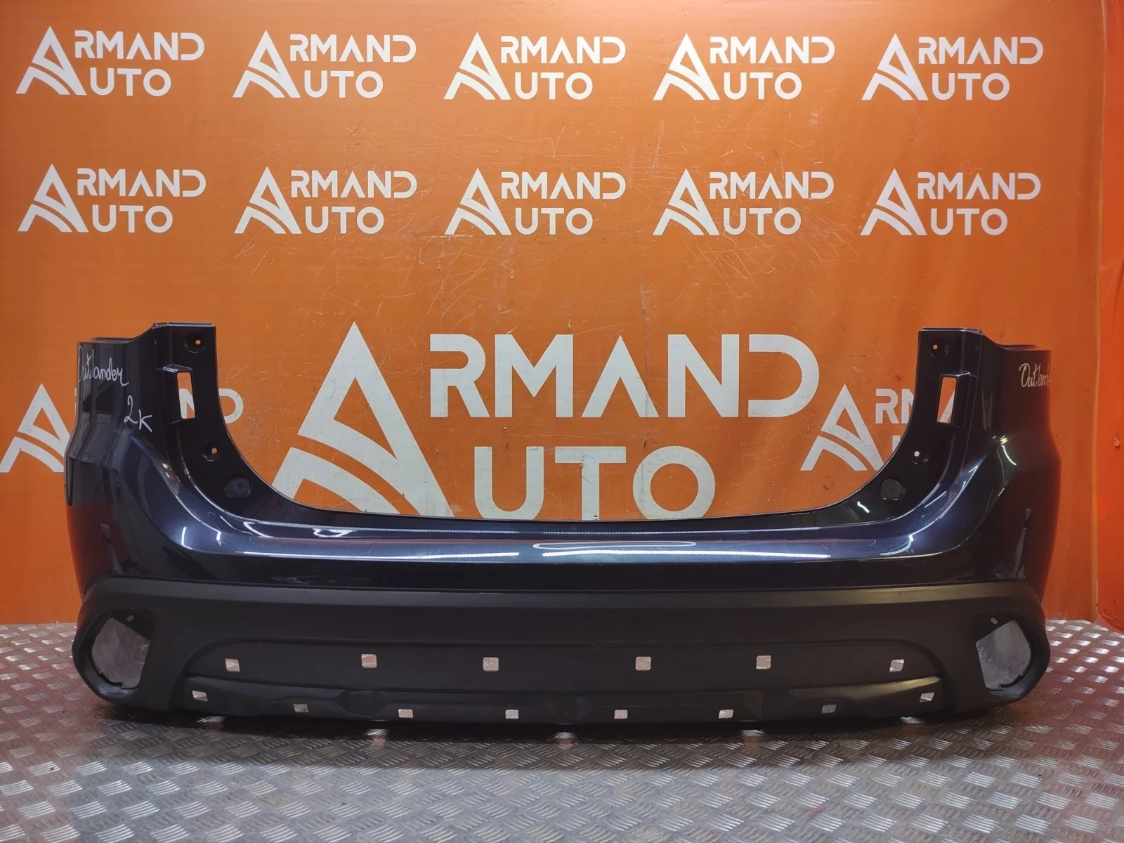 Бампер Mitsubishi Outlander 2018-нв 3